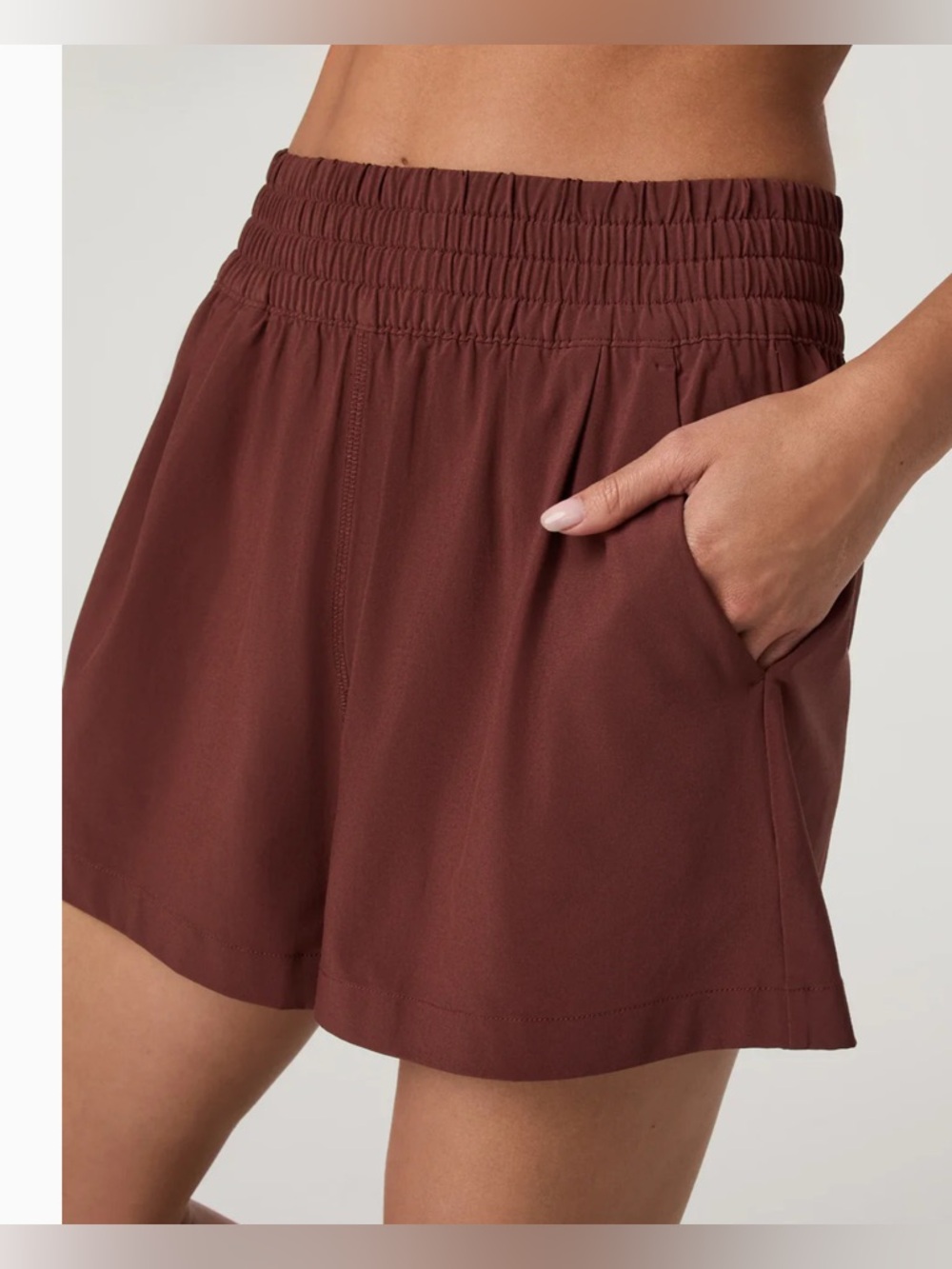 NWT Women's Vuori Villa Shorts Burnt Sienna Small VW3015 - Picture 4 of 13